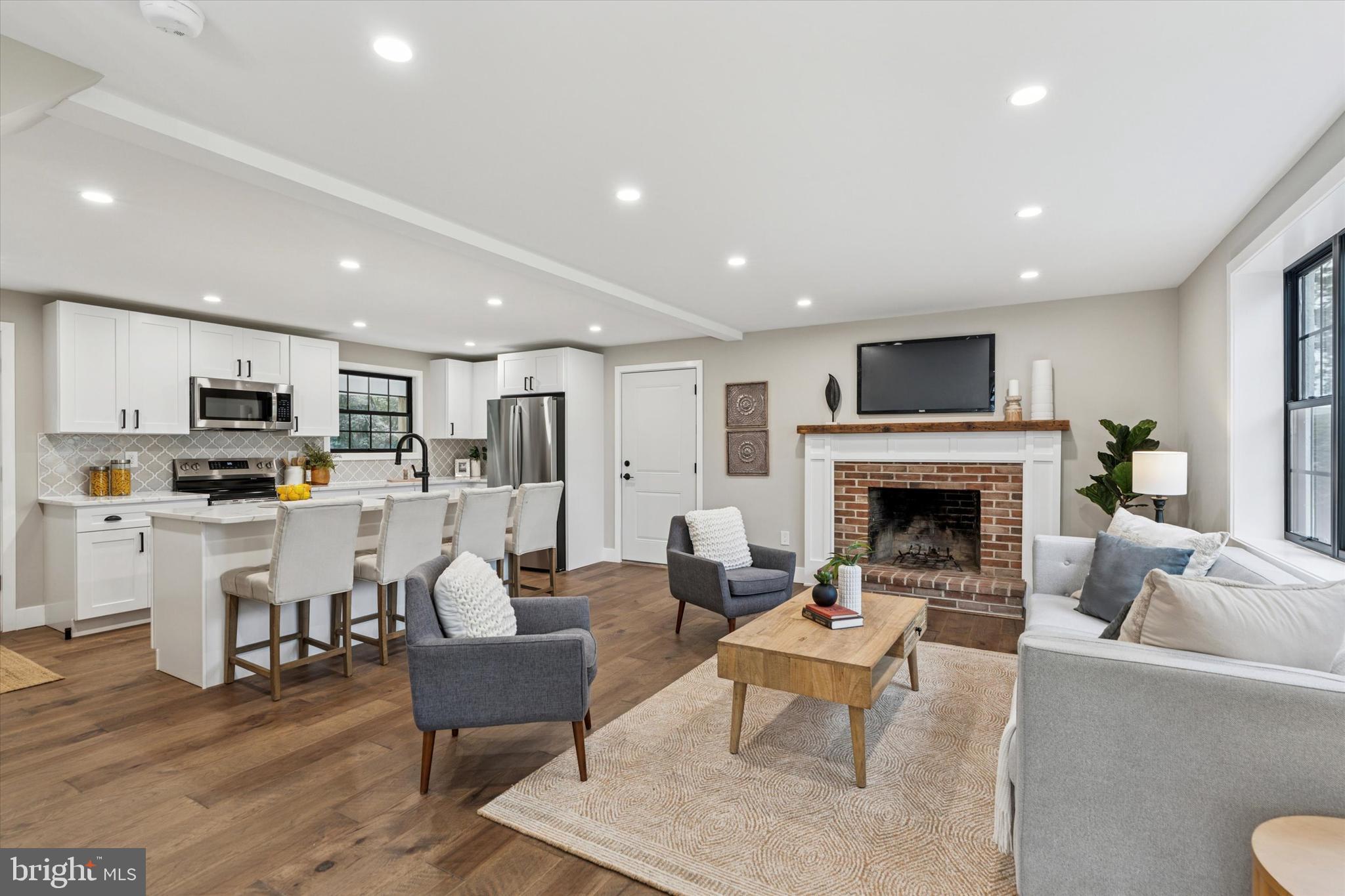 306 GREENHILL ROAD