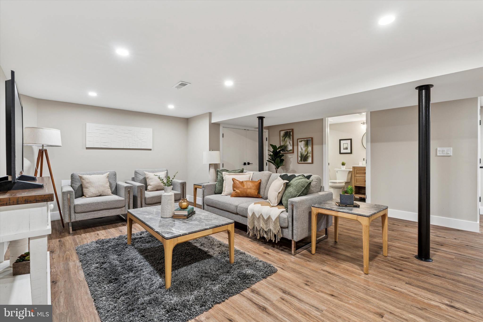 WEST CHESTER - Residential