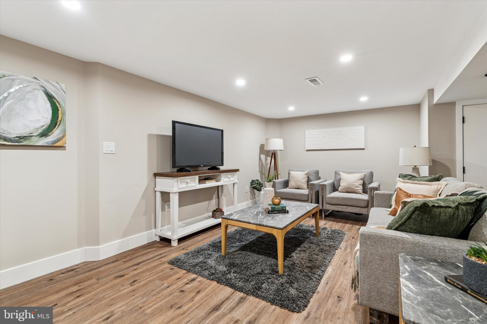 WEST CHESTER - Residential