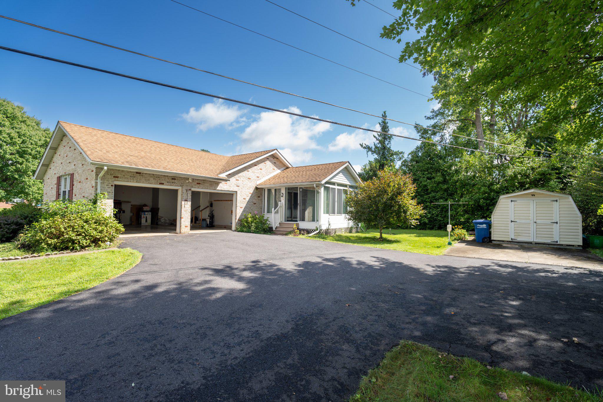 632 ROWE DRIVE