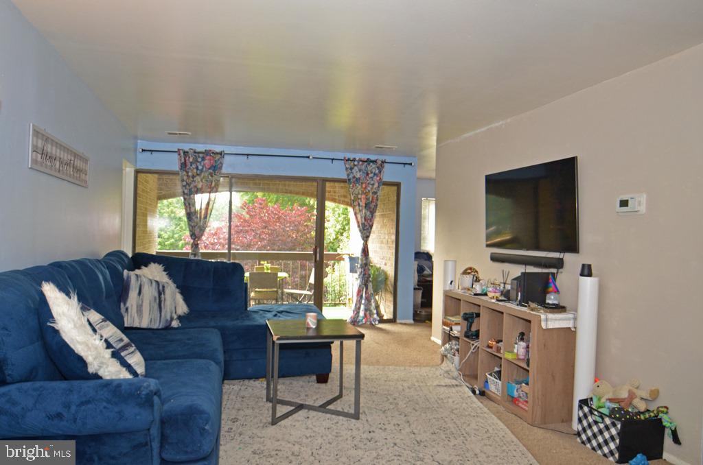 HYDE PARK - Residential