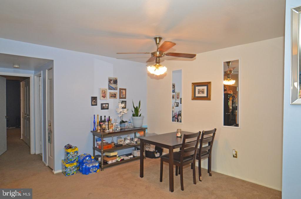 HYDE PARK - Residential