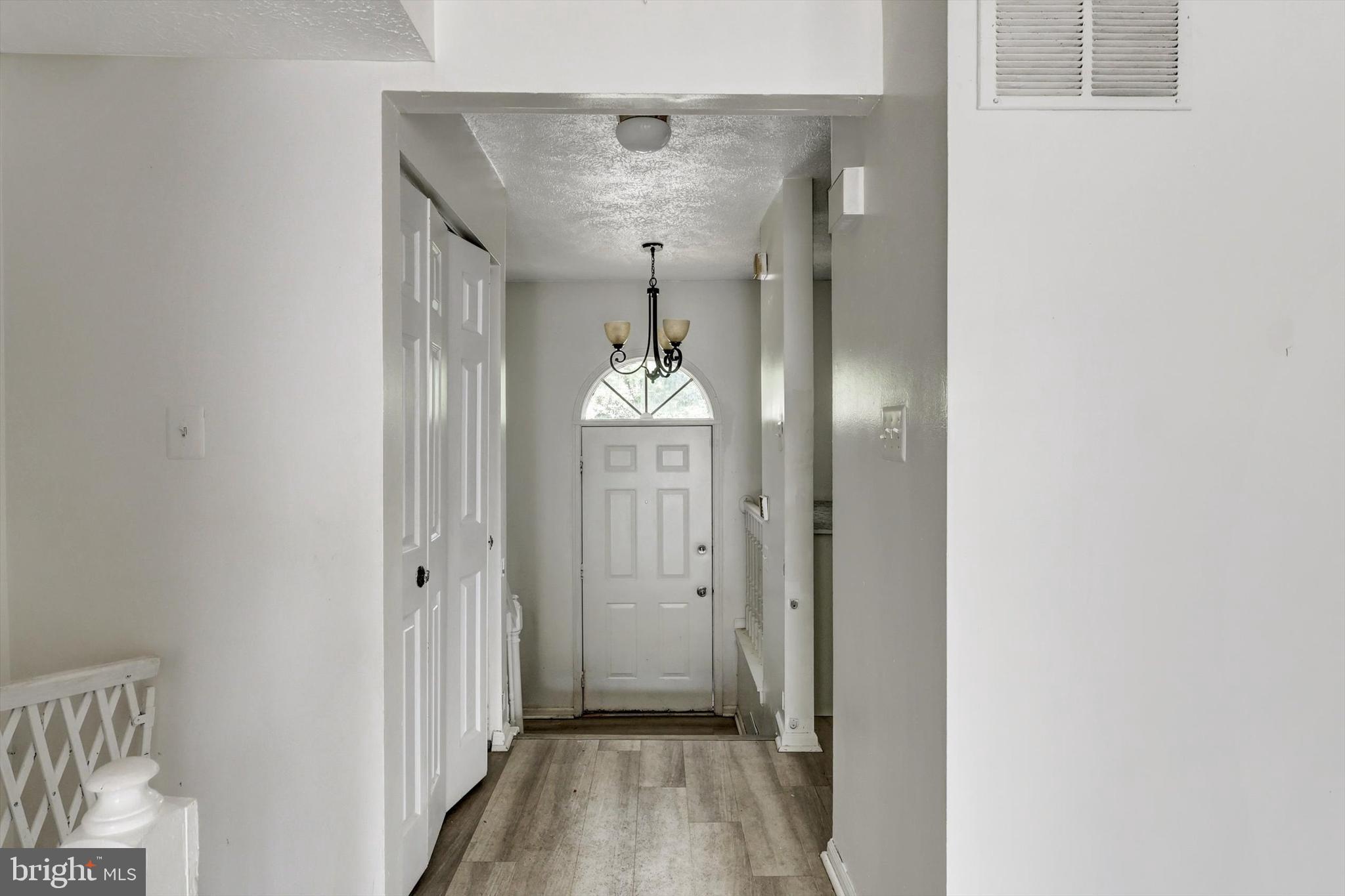 FAIRBROOK - Residential