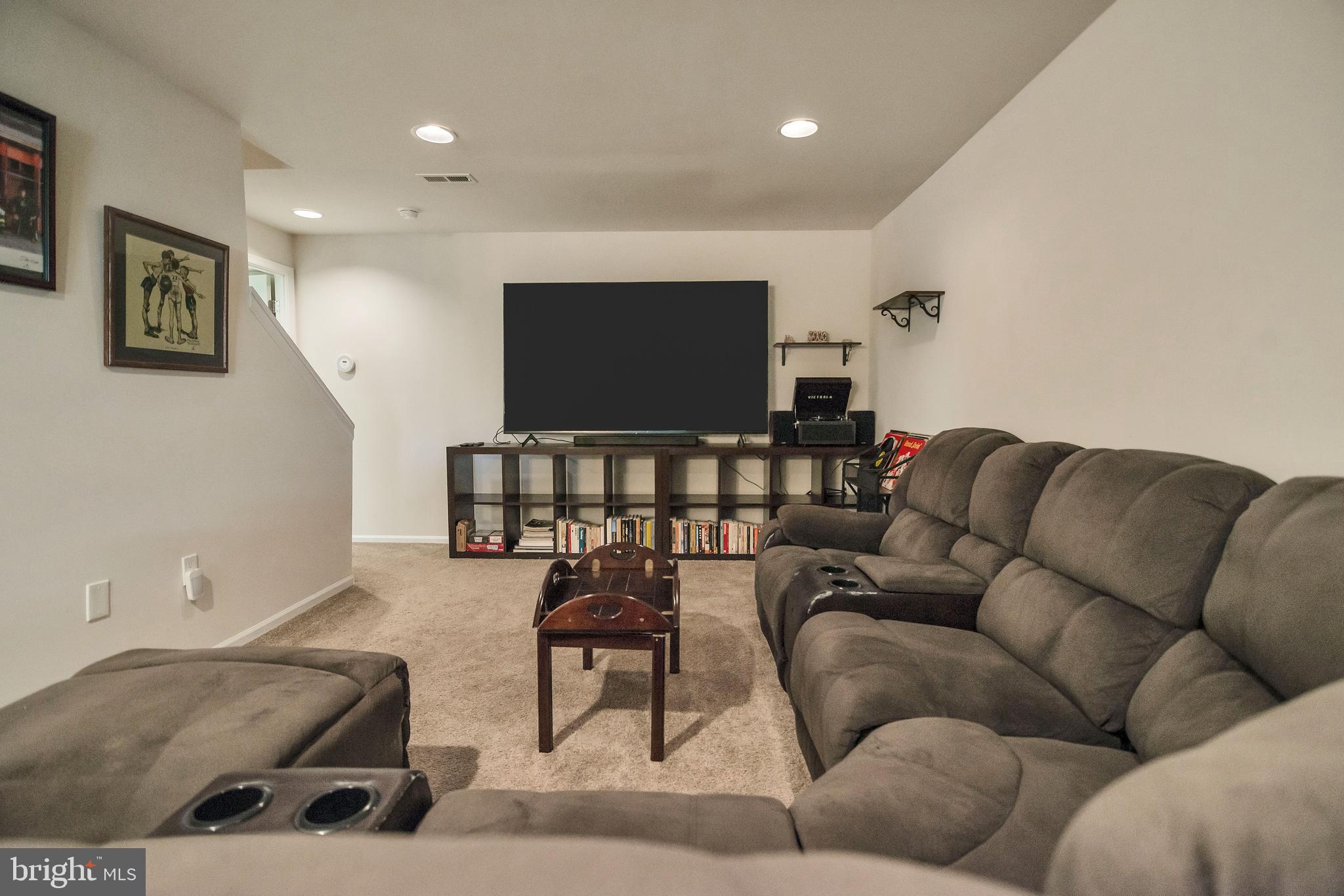 VILLAGE OF PAINTERS MILL - Residential