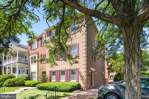 1188 N VERMONT STREET ARLINGTON VA 22201