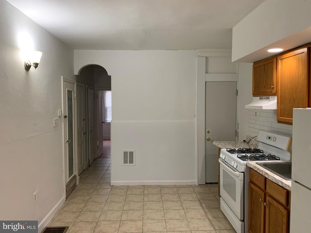Photo of 2424 S Reese Street S, PHILADELPHIA, PA 19148 (MLS # PAPH2546168)