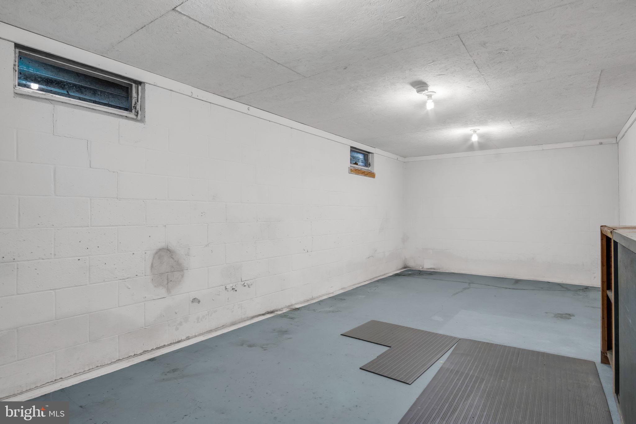 VALLEY MEADOWS - Residential