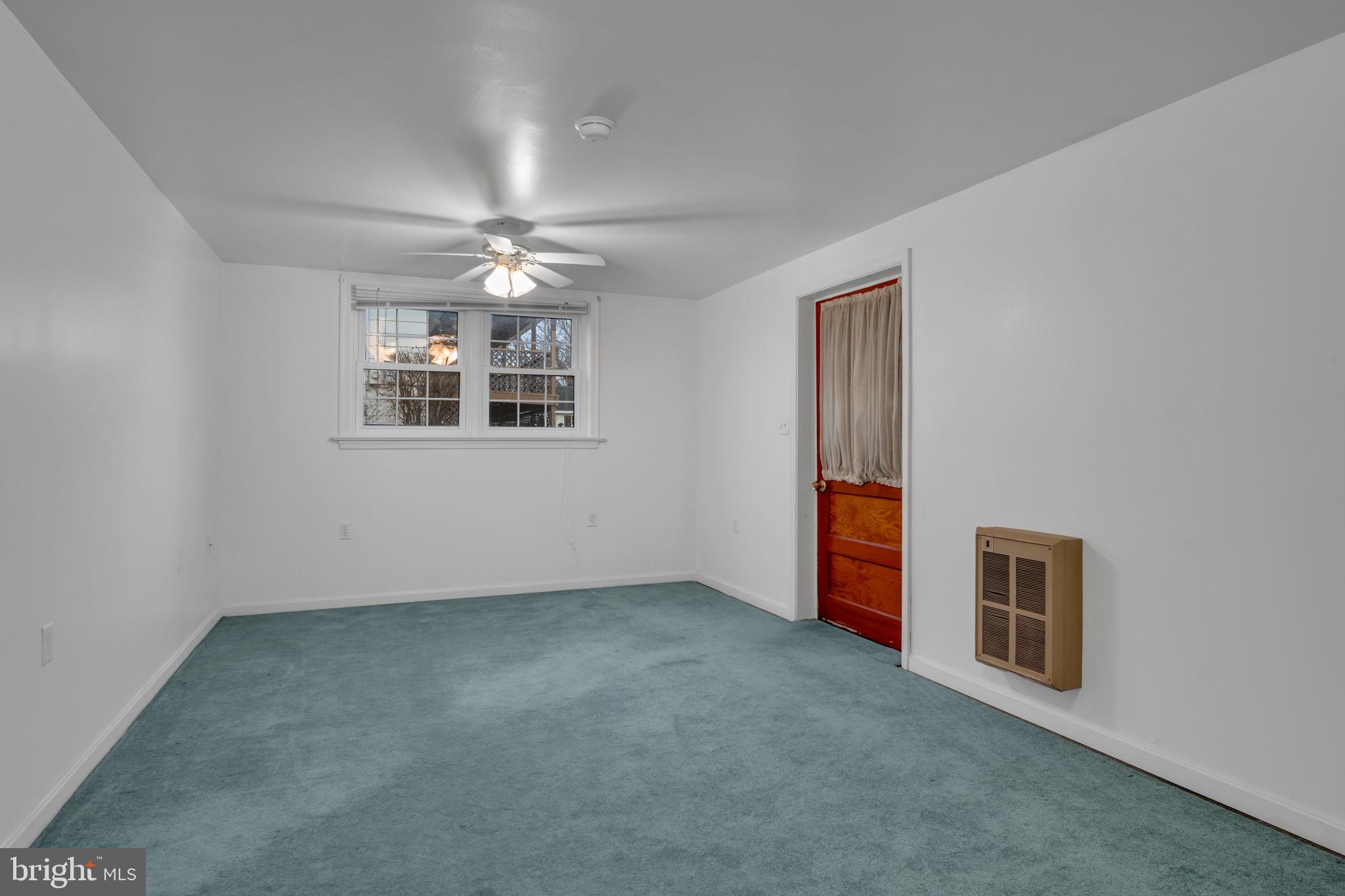 VALLEY MEADOWS - Residential