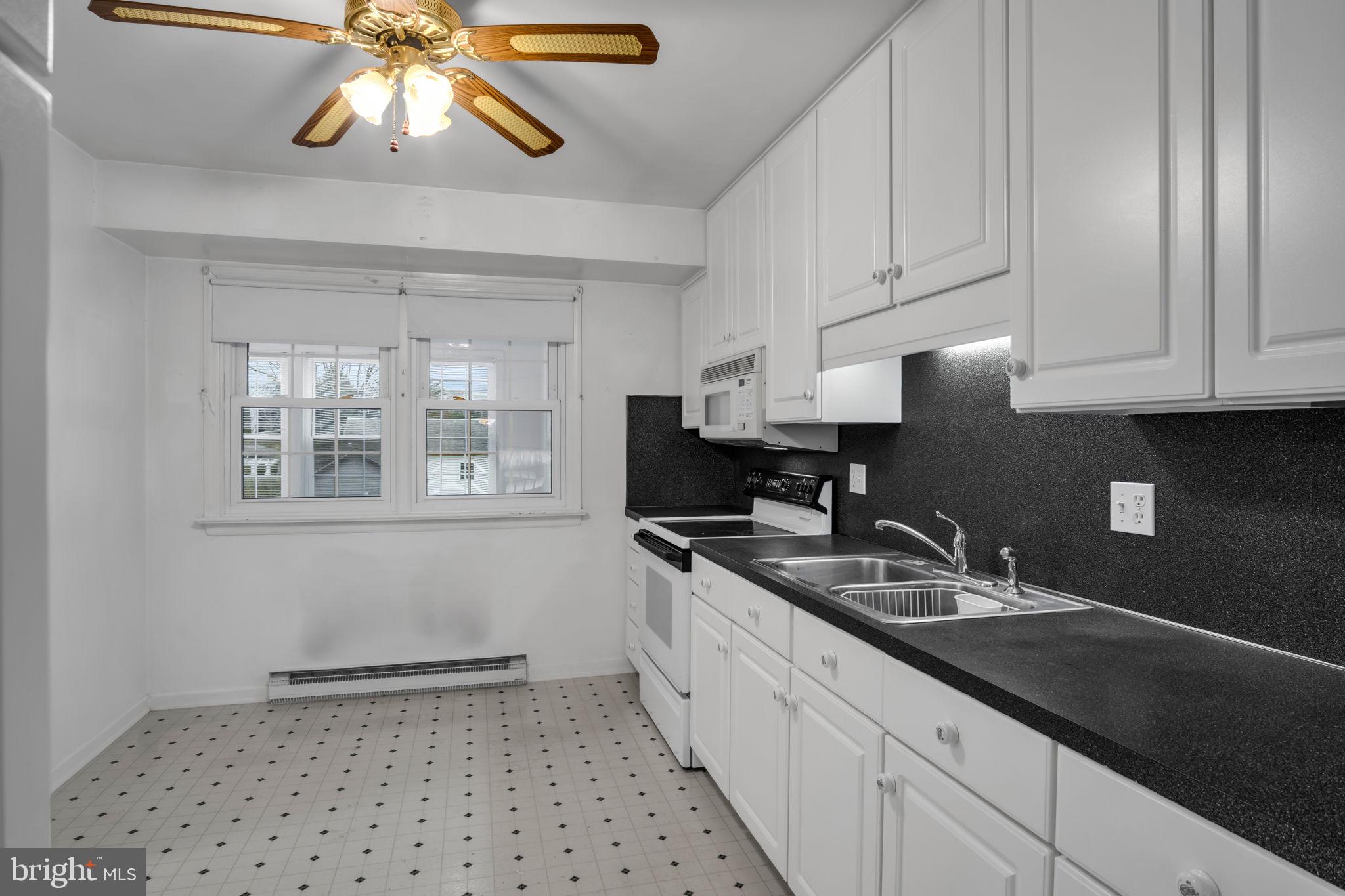 VALLEY MEADOWS - Residential