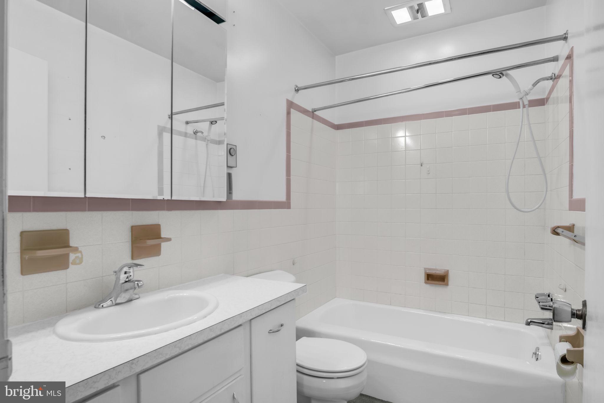 VALLEY MEADOWS - Residential