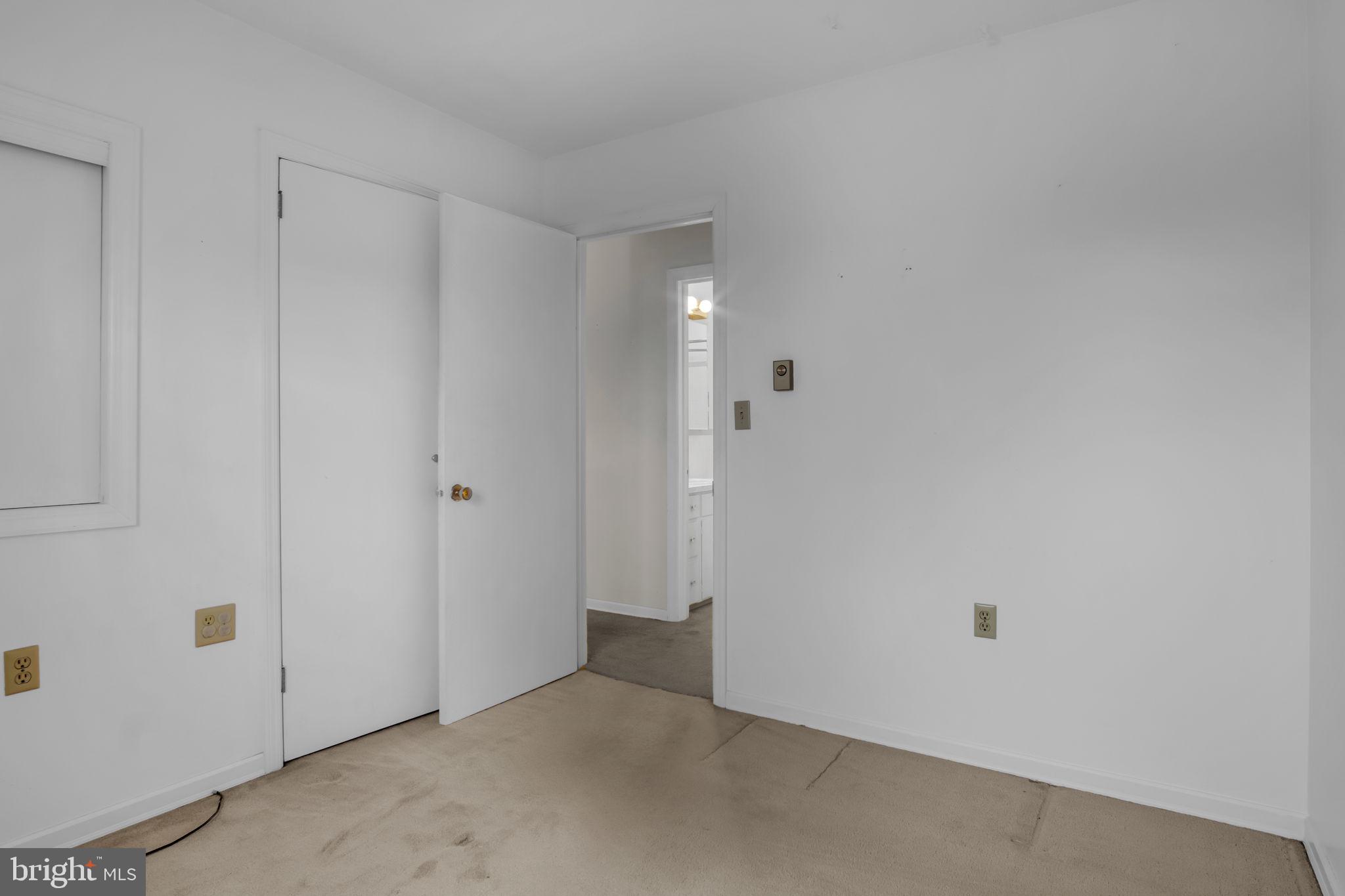 VALLEY MEADOWS - Residential