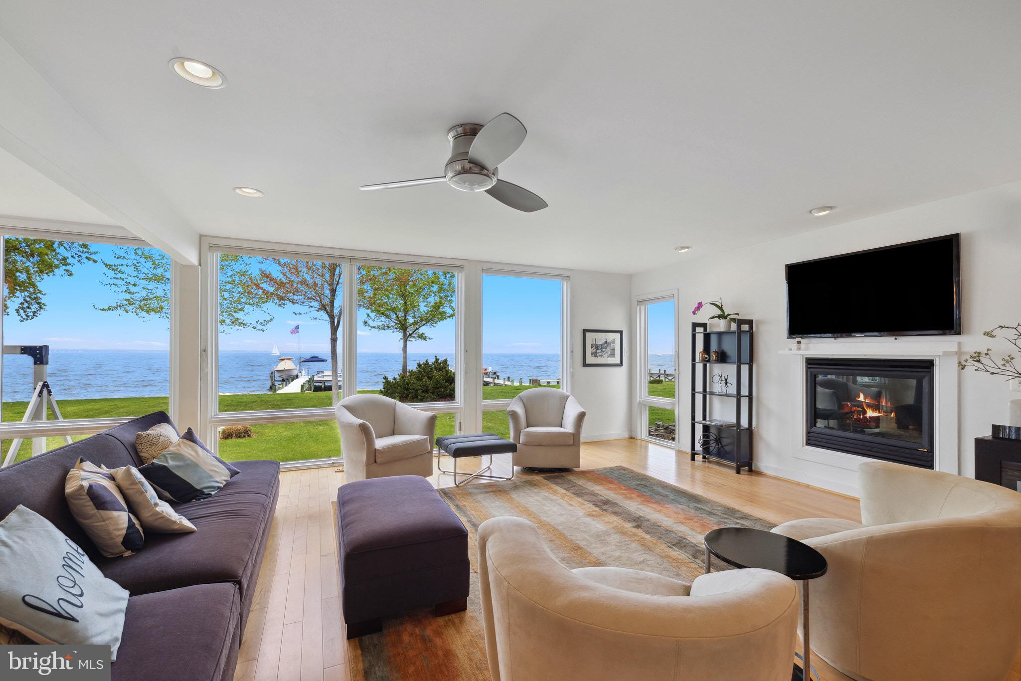 HOLLAND POINT - Residential