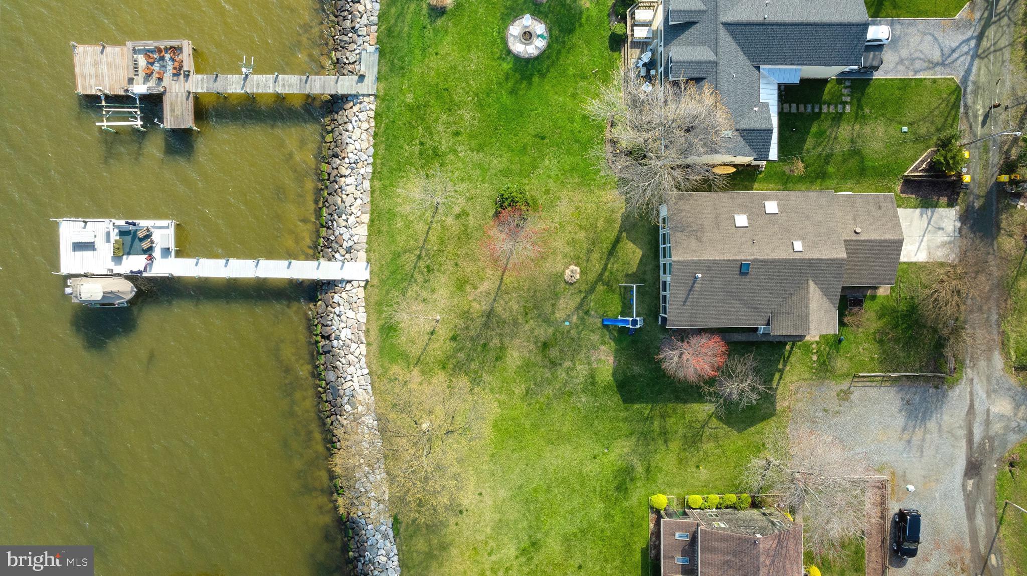 HOLLAND POINT - Residential