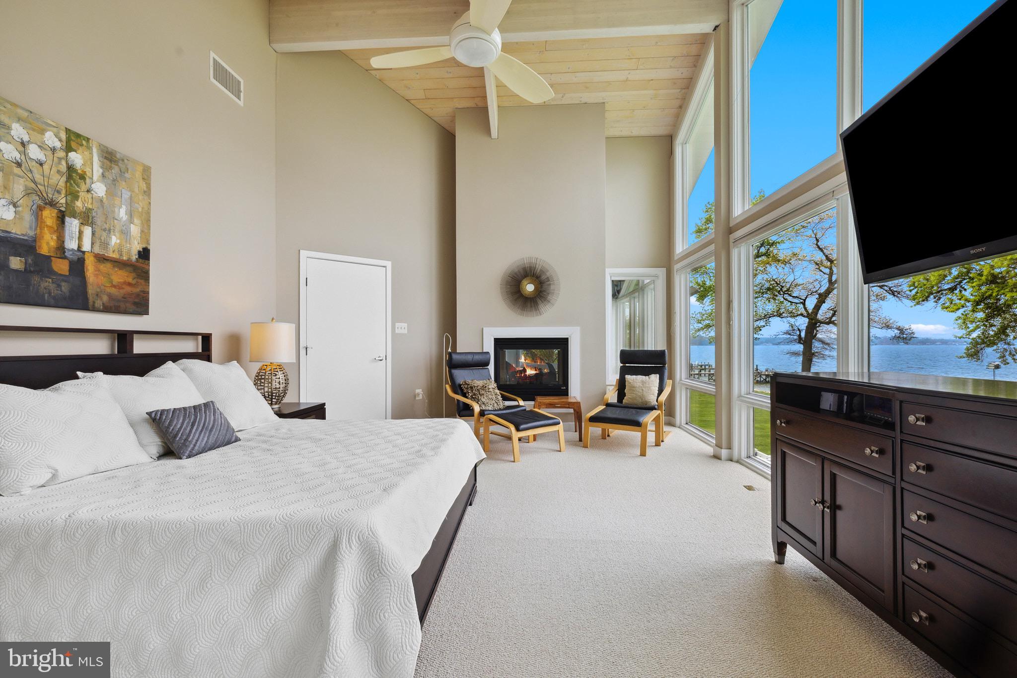 HOLLAND POINT - Residential