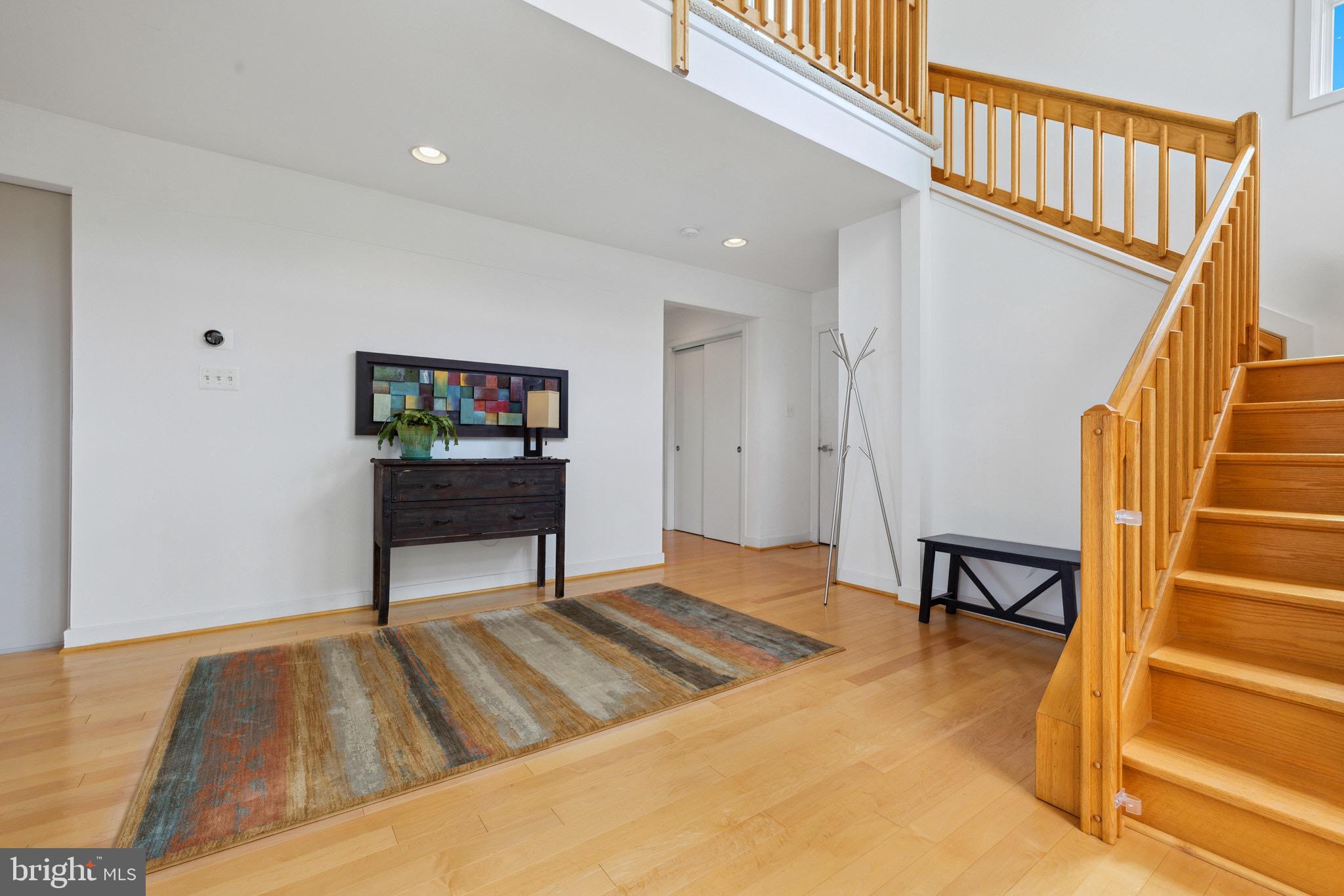 HOLLAND POINT - Residential