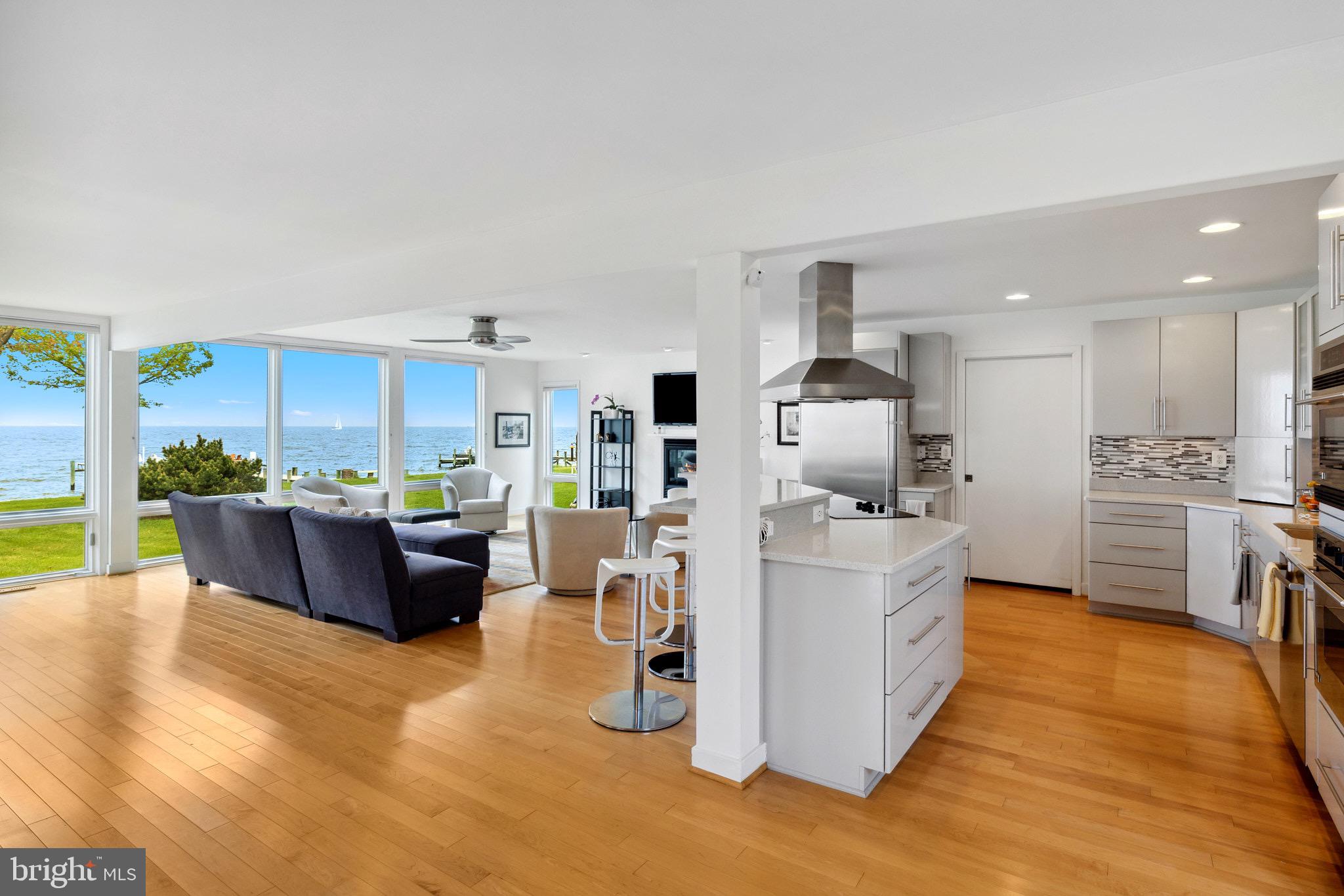 HOLLAND POINT - Residential