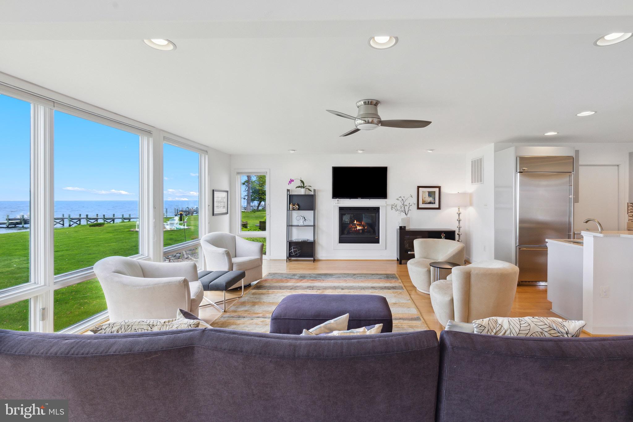 HOLLAND POINT - Residential