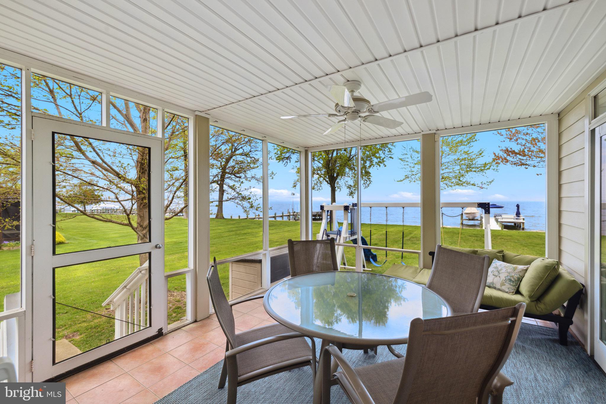 HOLLAND POINT - Residential