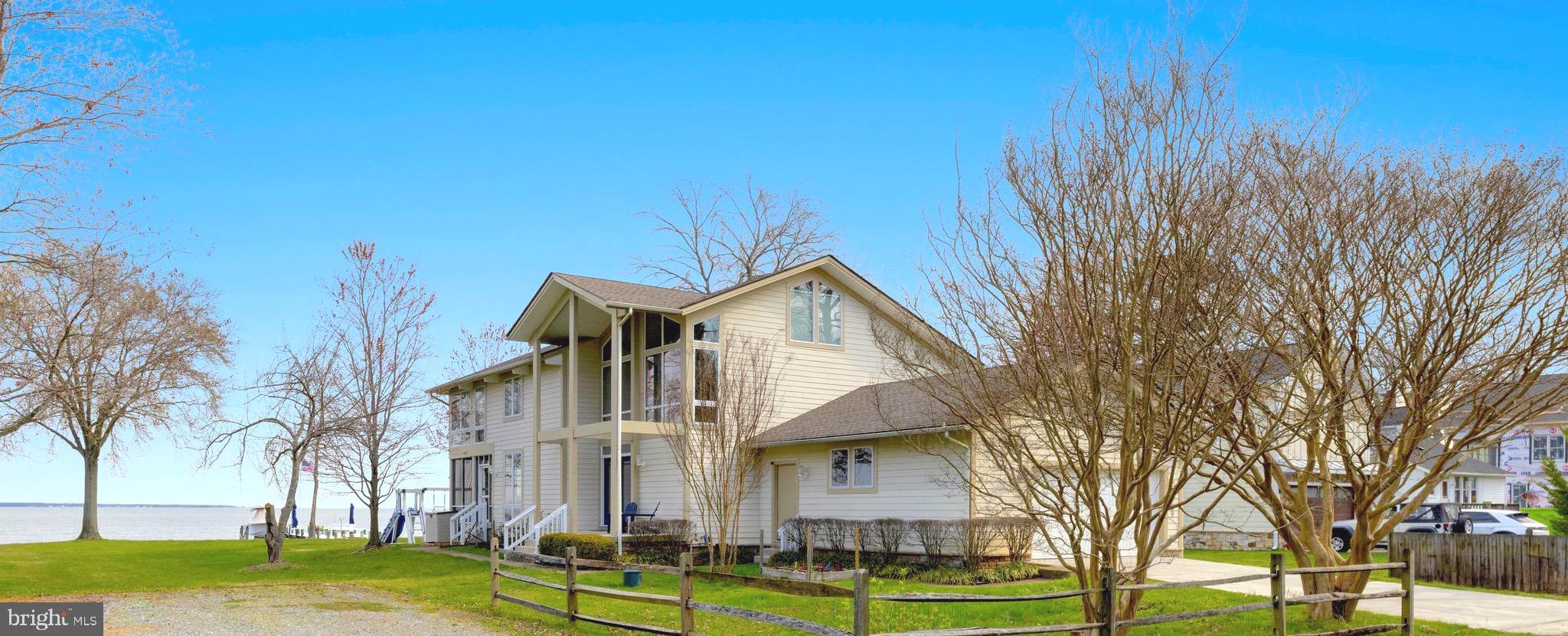 HOLLAND POINT - Residential