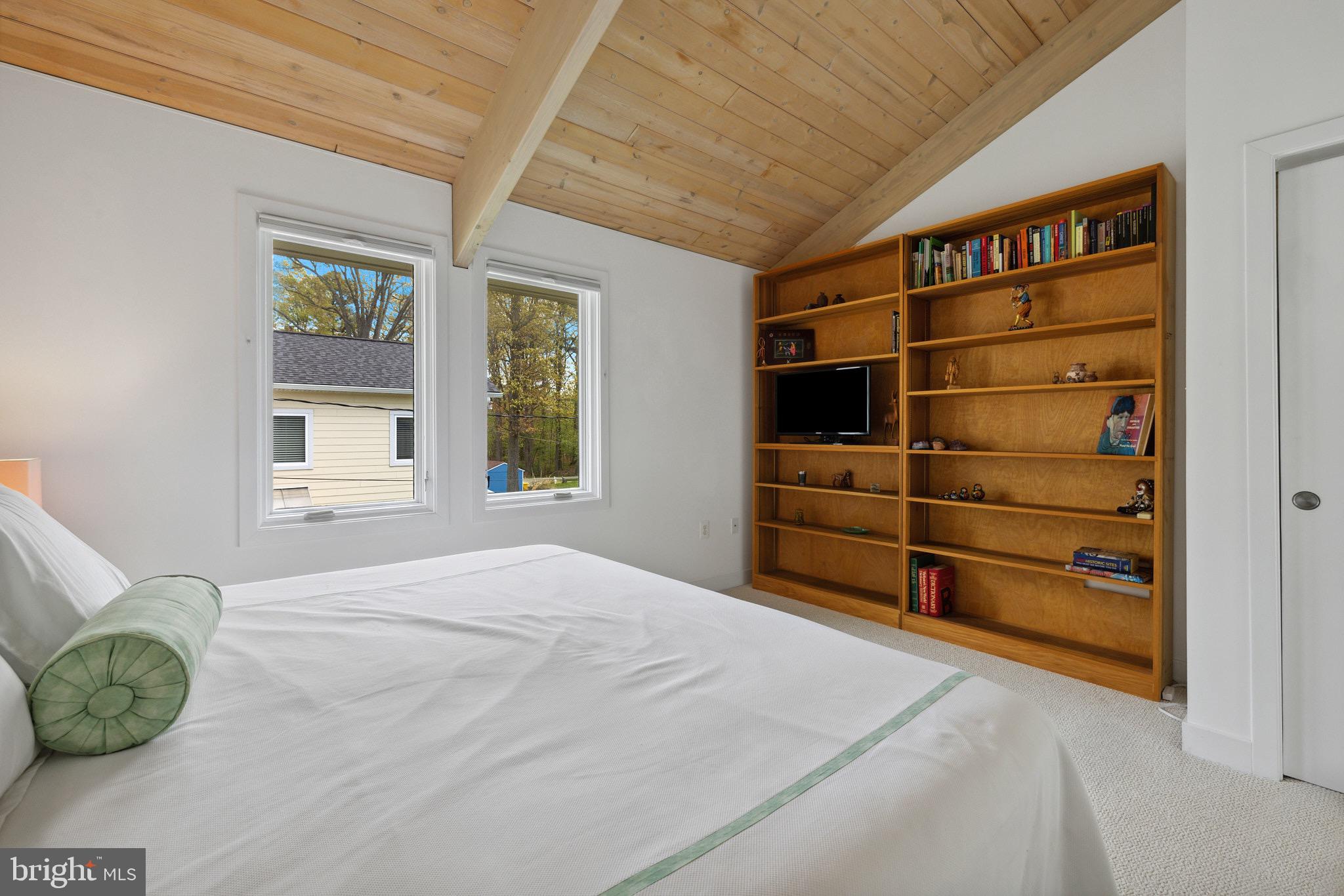 HOLLAND POINT - Residential