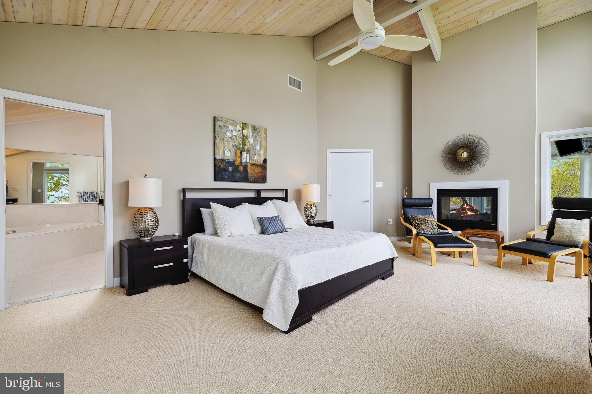 HOLLAND POINT - Residential