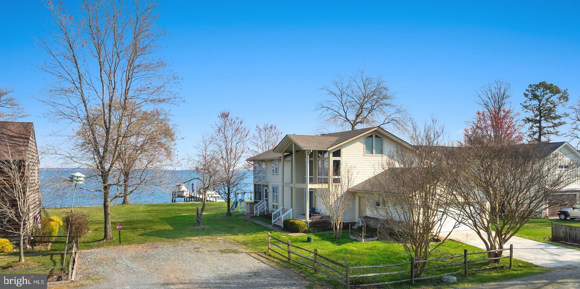 HOLLAND POINT - Residential