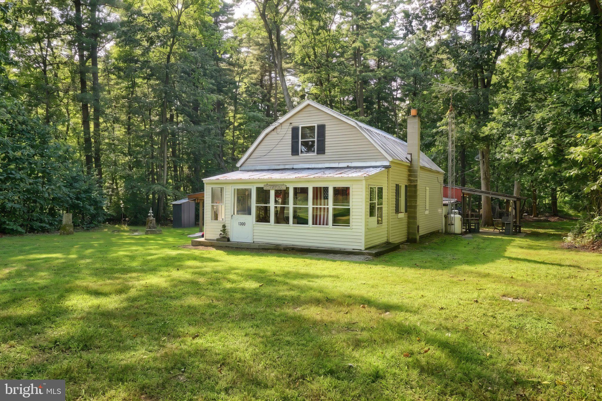 1300 CHURCH ROAD