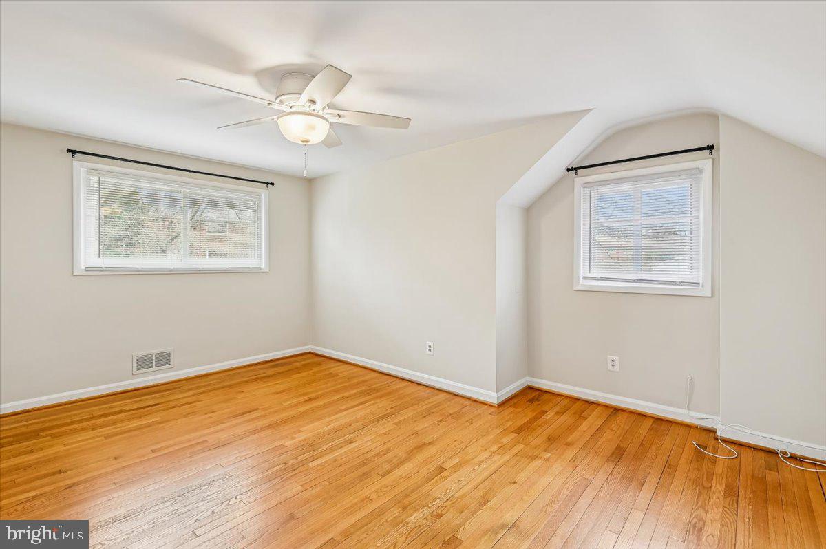 HILLANDALE FOREST - Residential