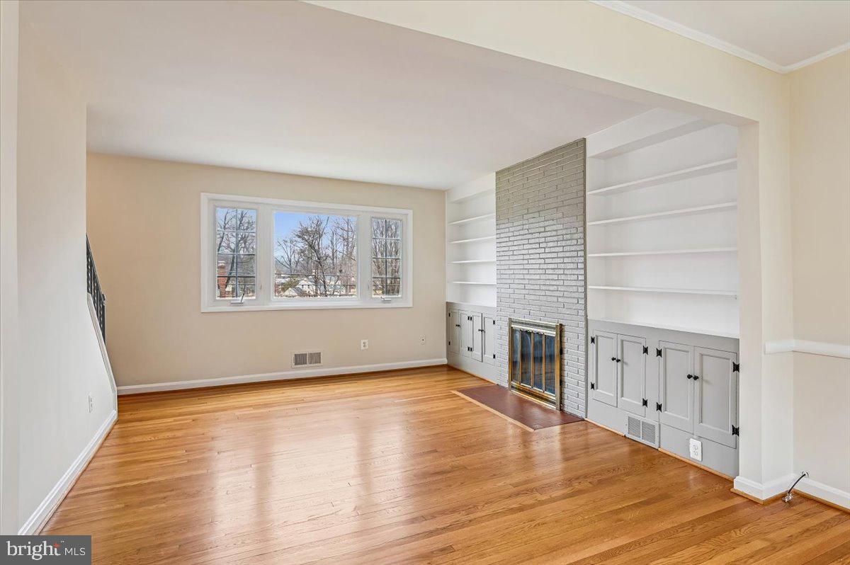 HILLANDALE FOREST - Residential