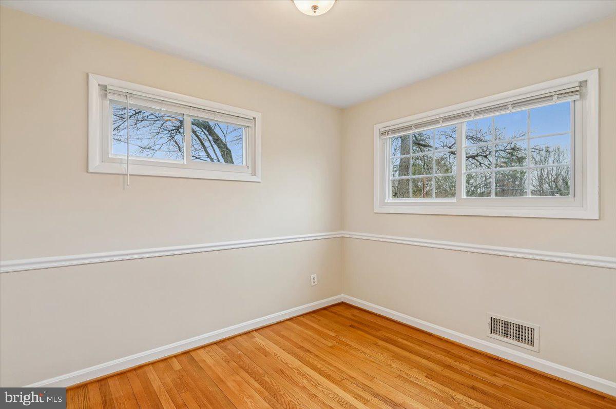 HILLANDALE FOREST - Residential