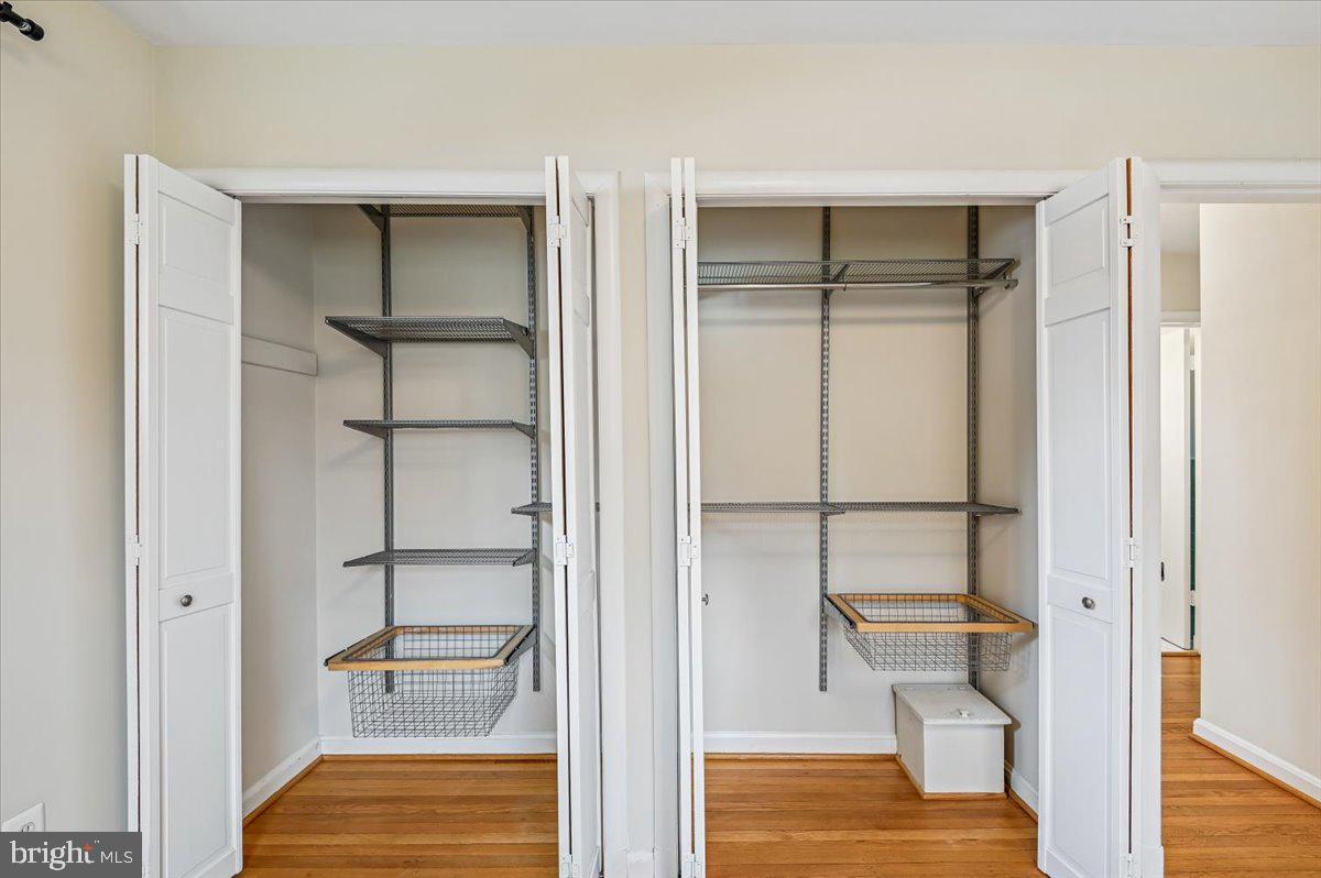 HILLANDALE FOREST - Residential