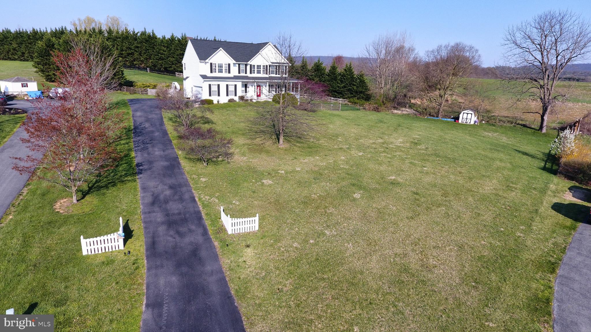 MEADOW BROOK - Residential