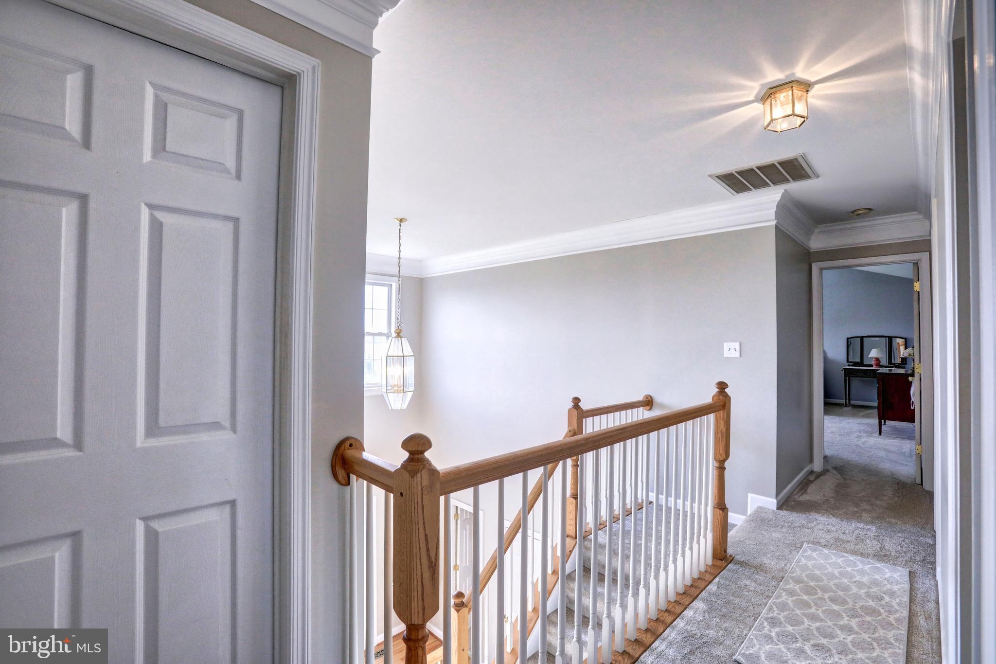 MEADOW BROOK - Residential