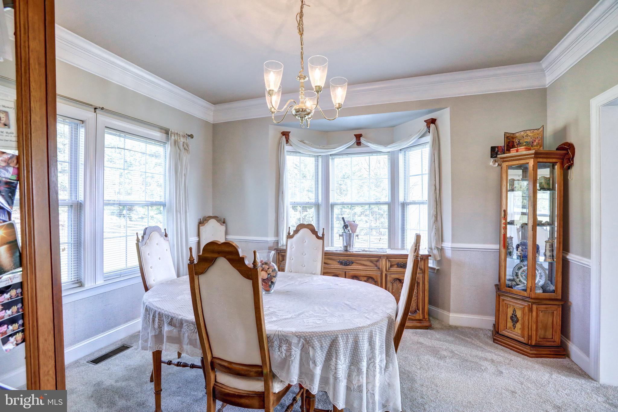 MEADOW BROOK - Residential