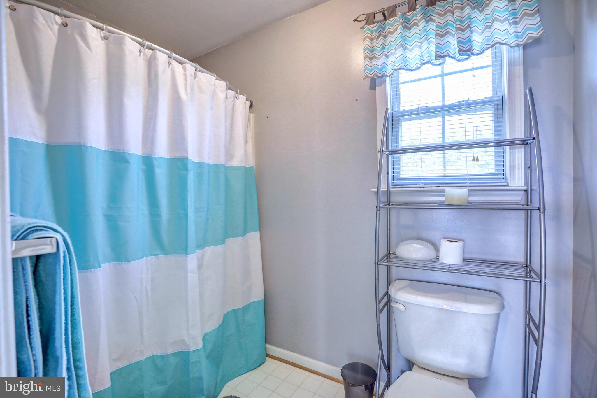 MEADOW BROOK - Residential