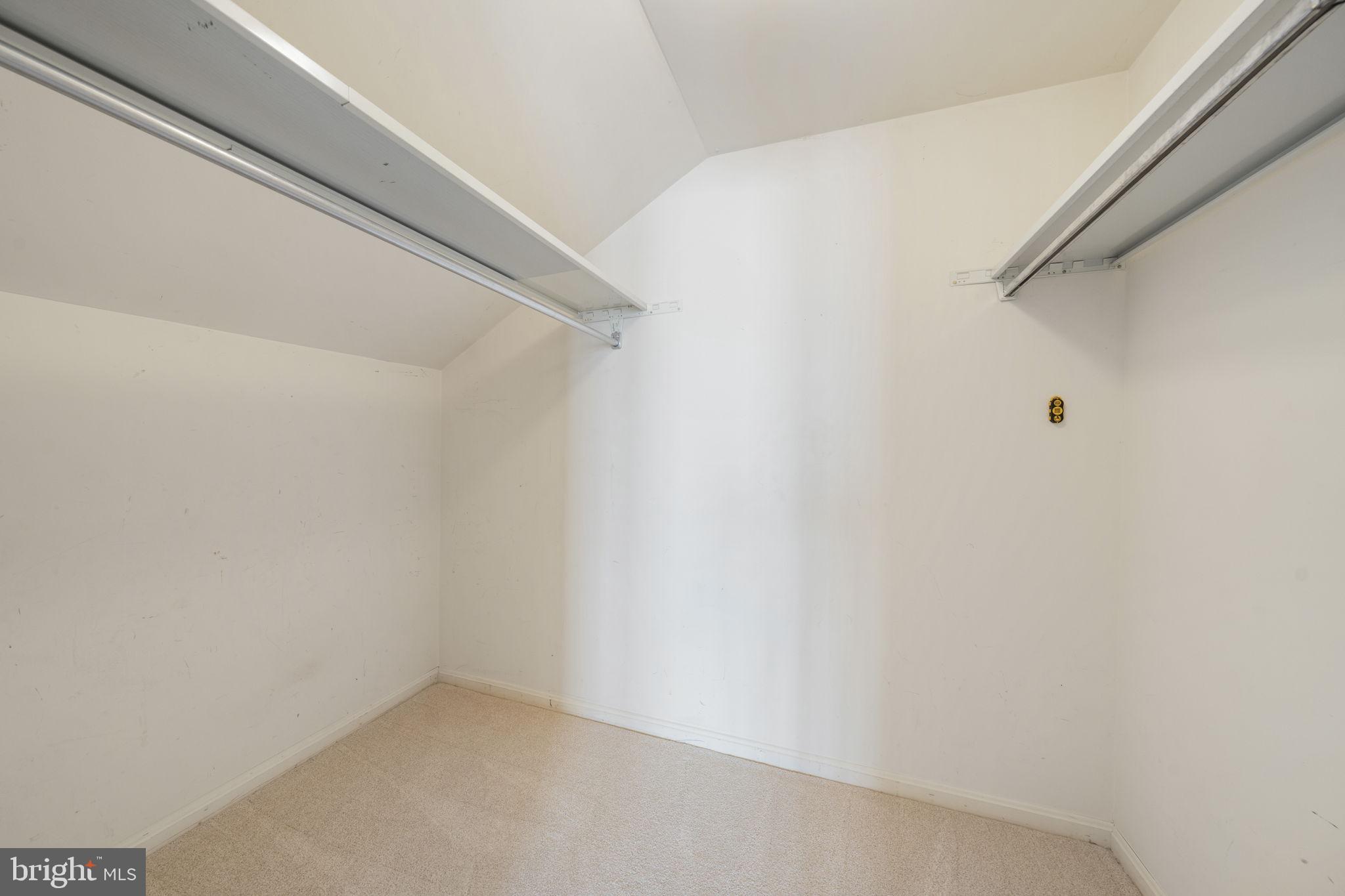 SIGNAL HILL - Residential