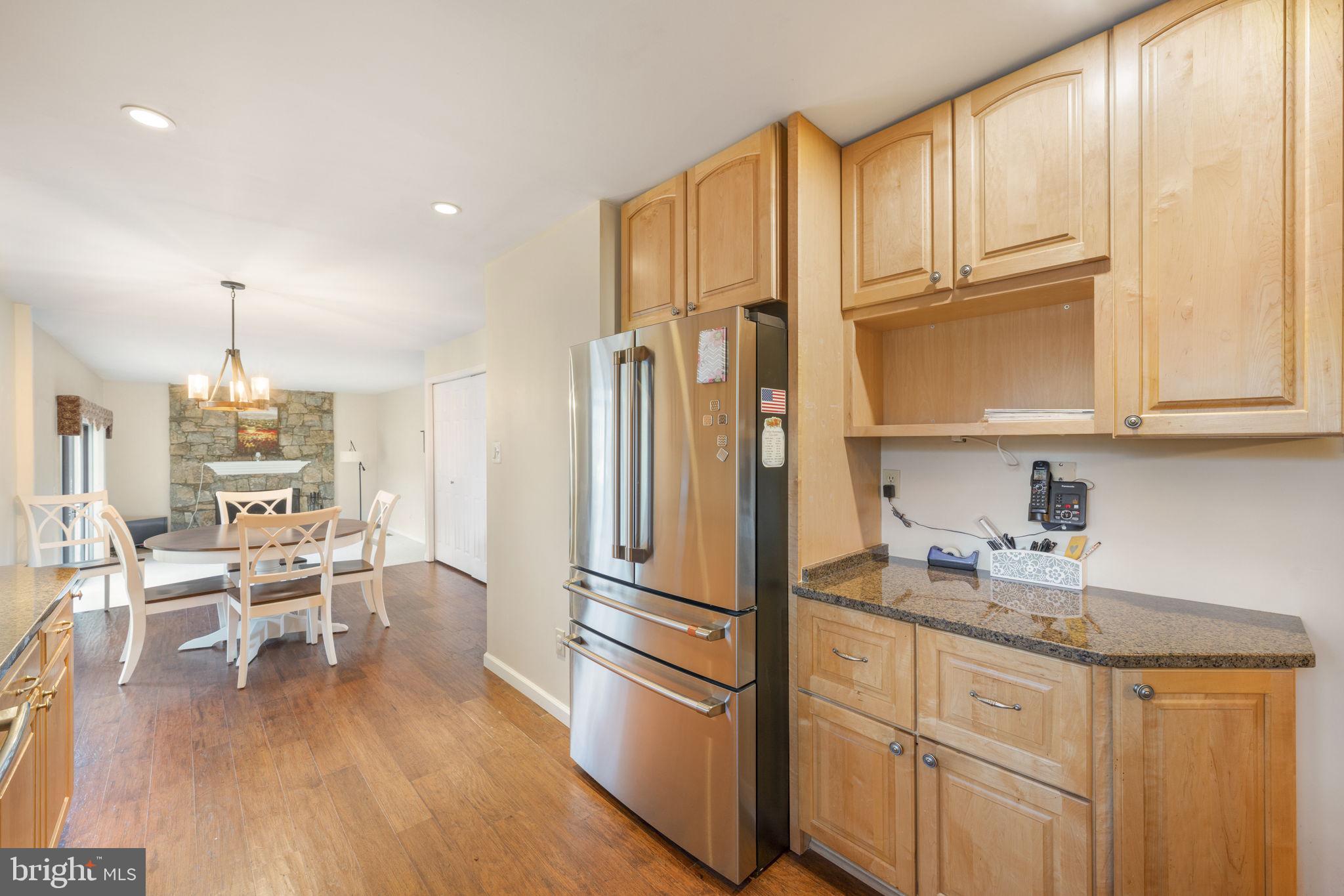 SIGNAL HILL - Residential