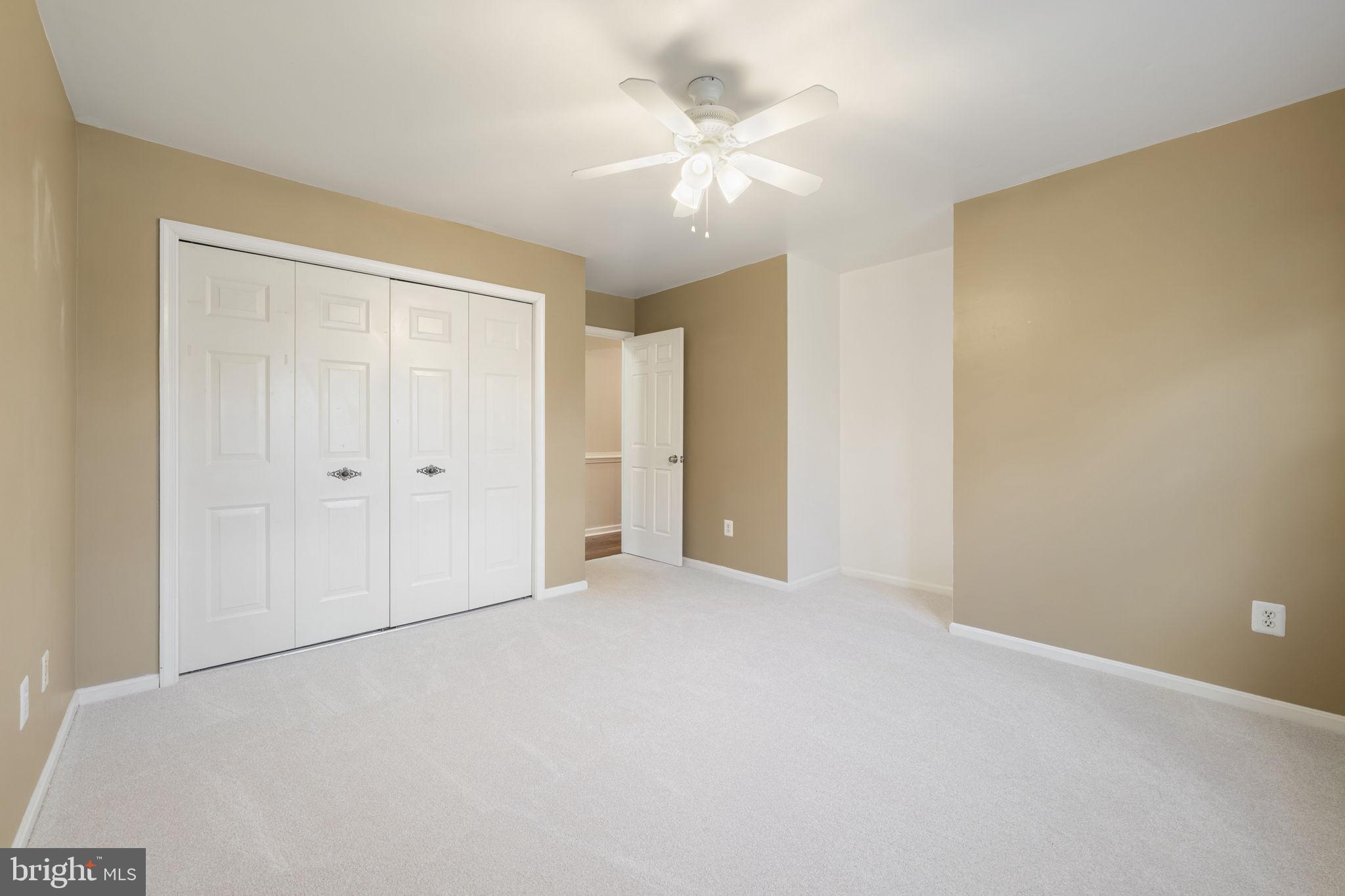 SIGNAL HILL - Residential