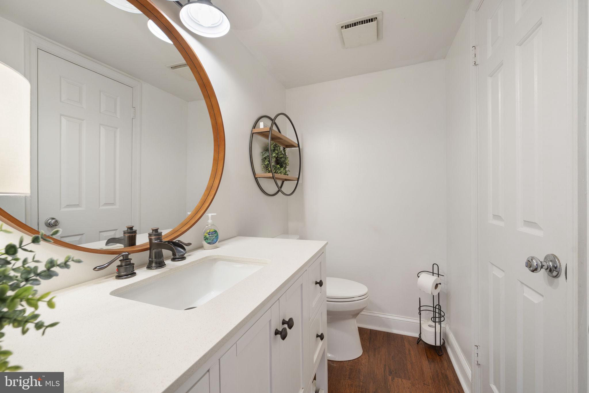 SIGNAL HILL - Residential