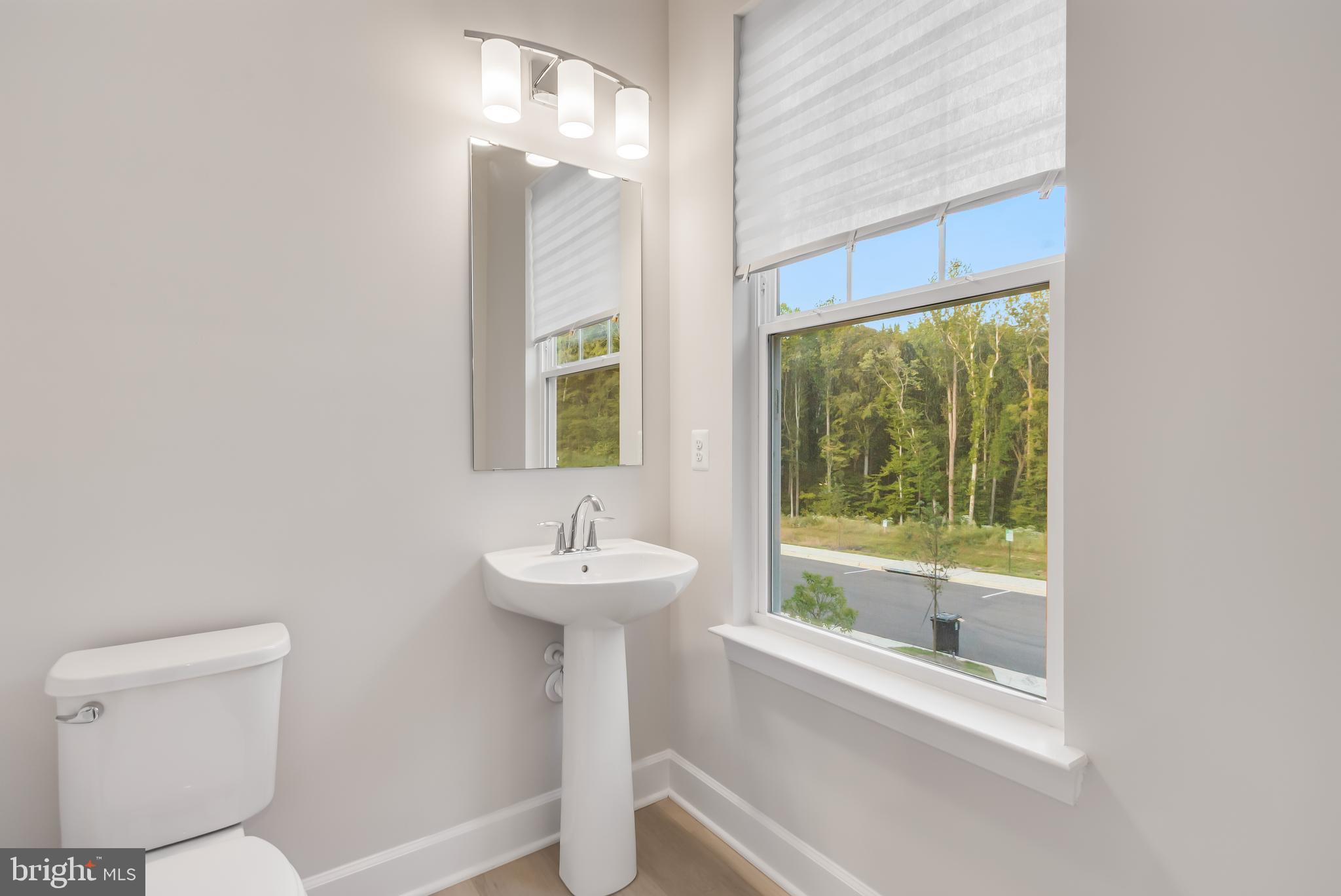 MARLBORO RIDGE - Residential