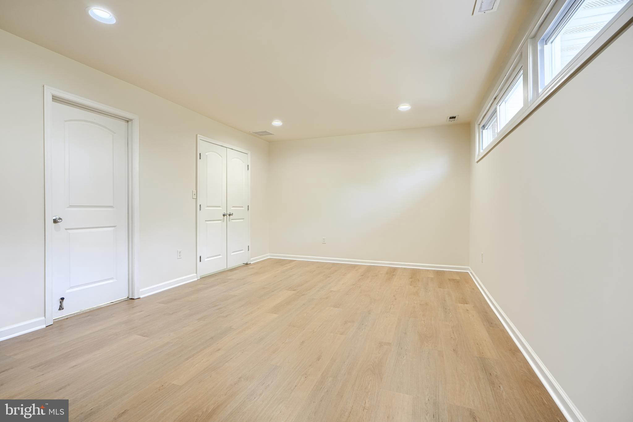 LOCHEARN - Residential