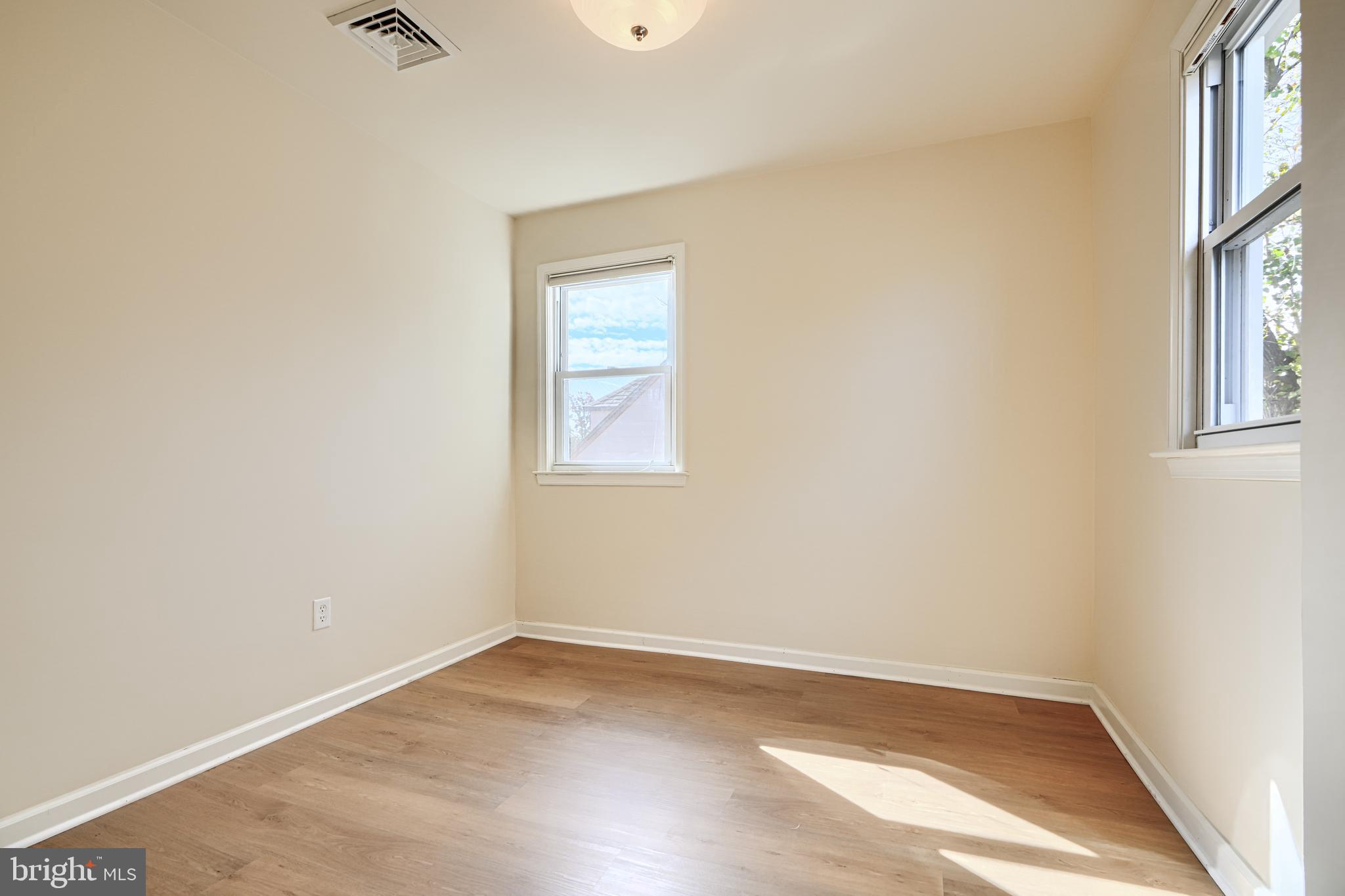 LOCHEARN - Residential