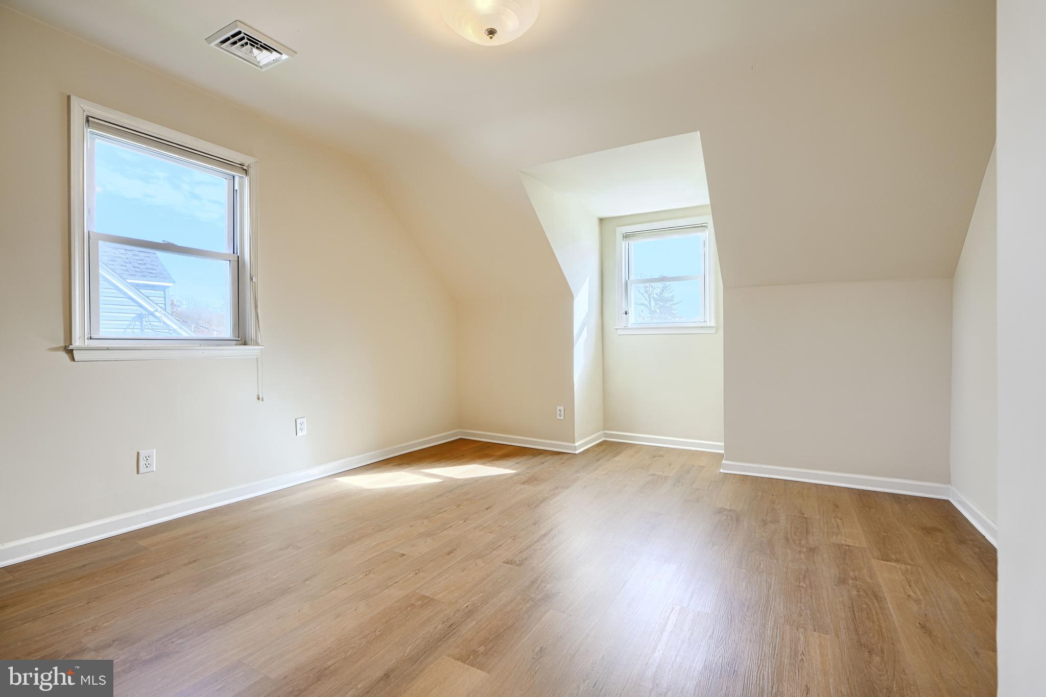 LOCHEARN - Residential