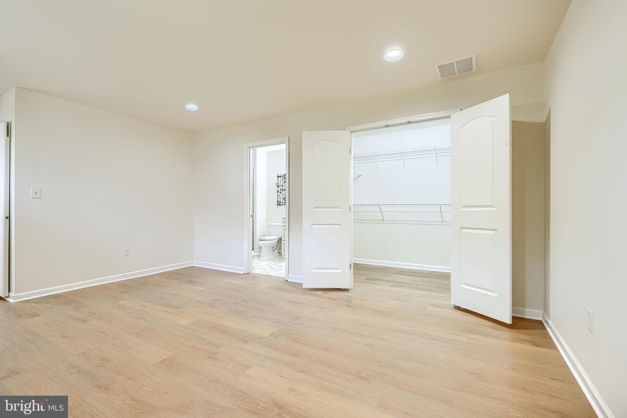 LOCHEARN - Residential