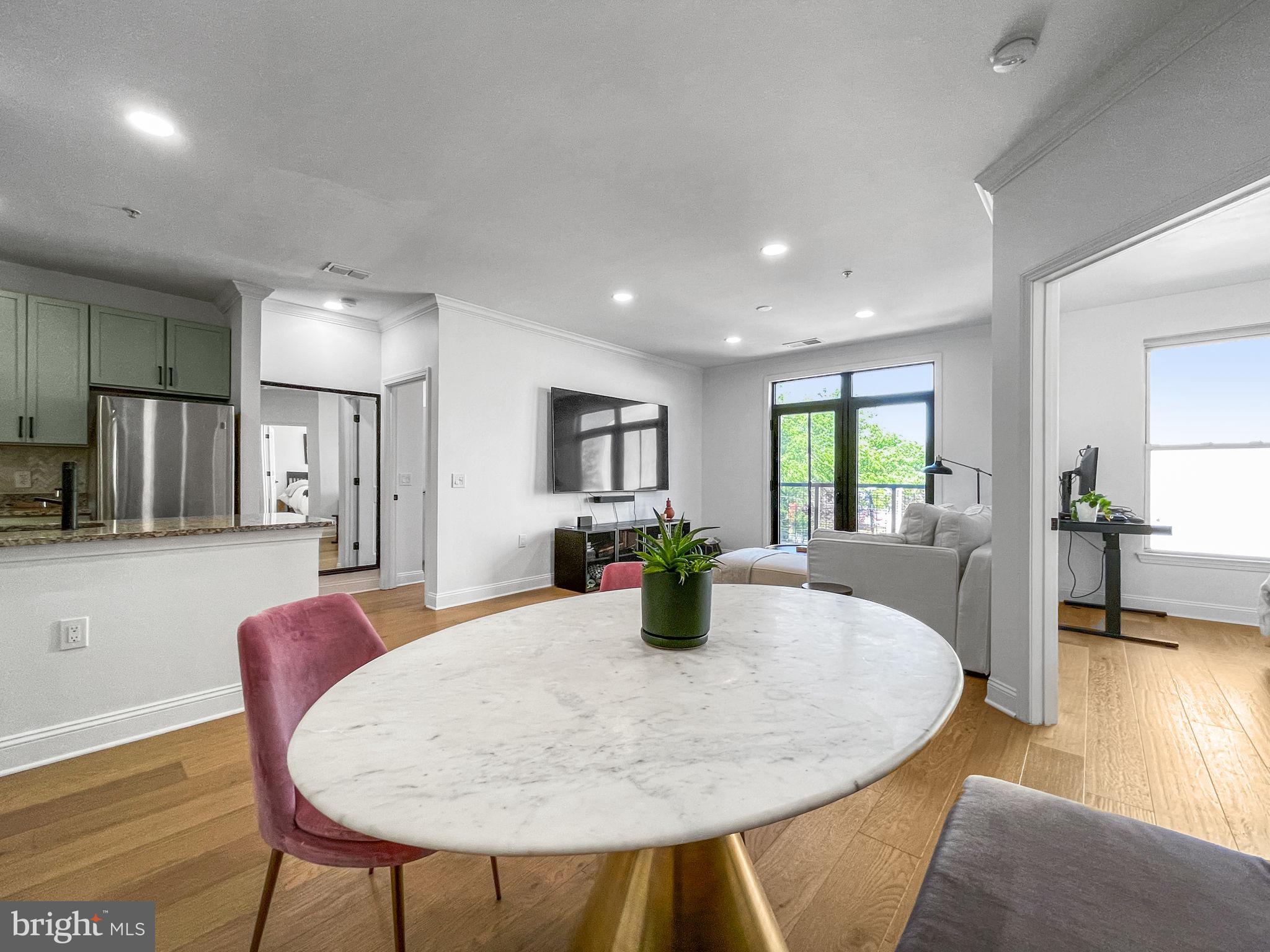 1391 PENNSYLVANIA AVENUE SE 359