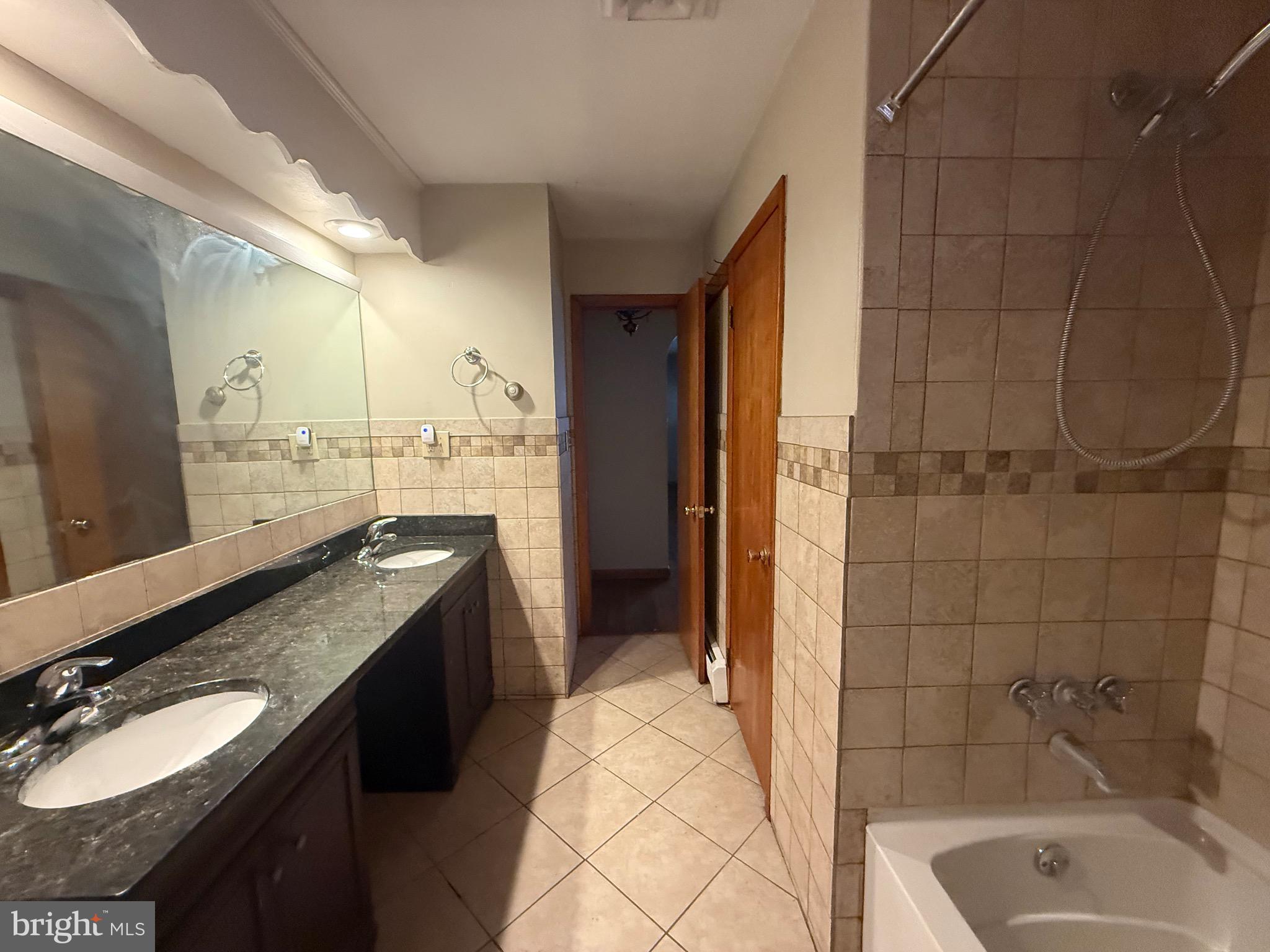 OLD MILL CROSSING - Residential