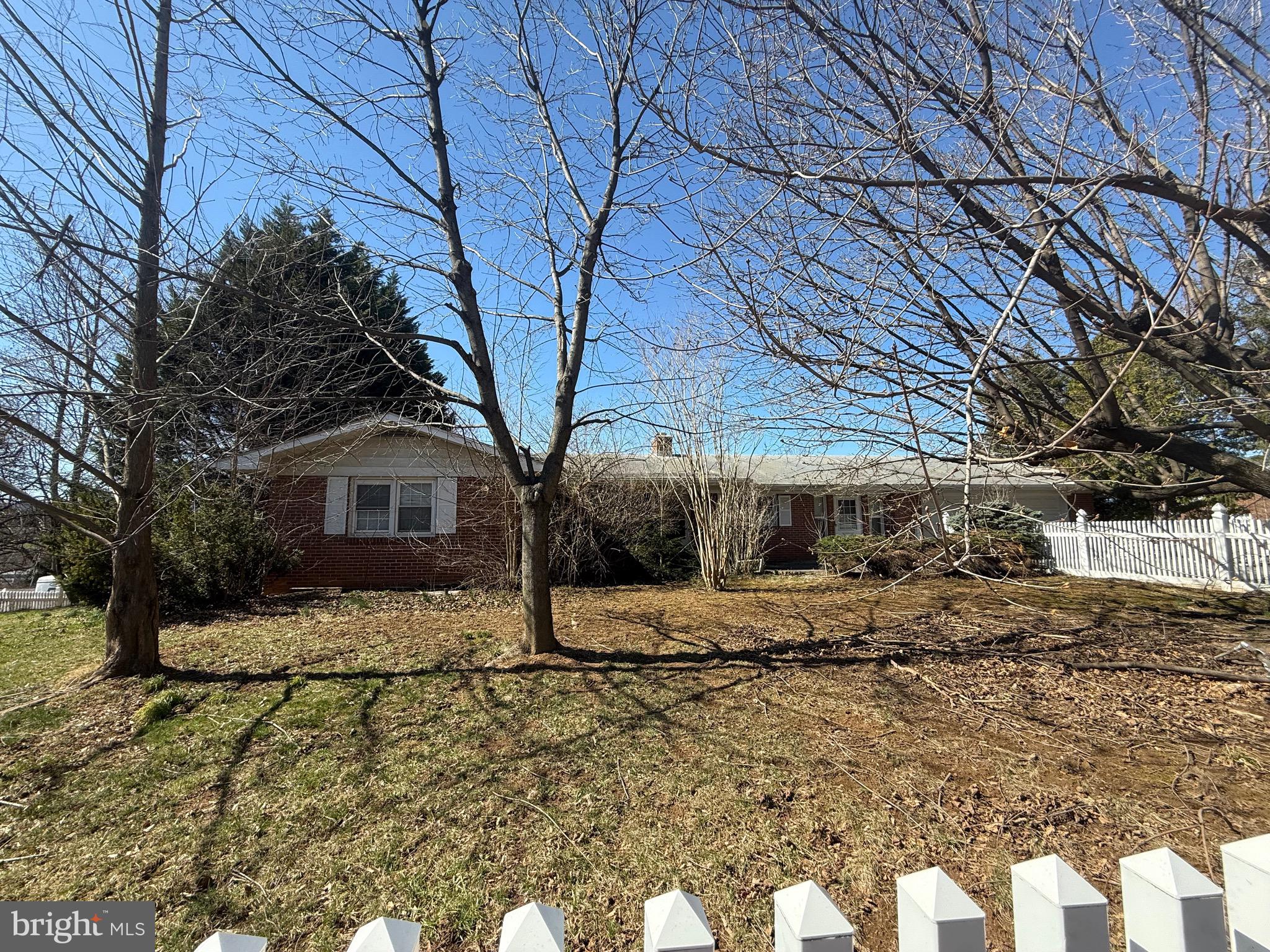 OLD MILL CROSSING - Residential