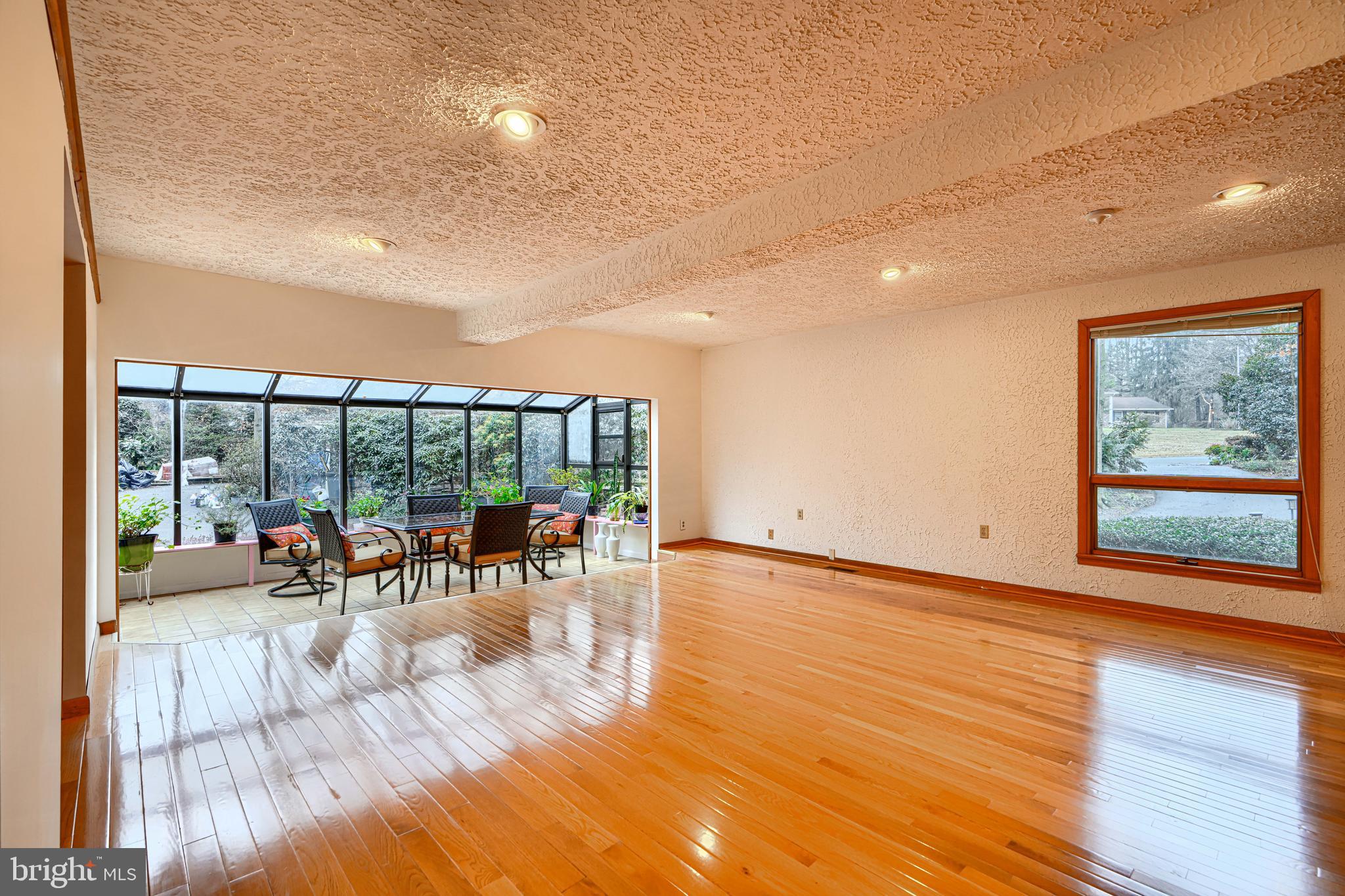 PRIESTFORD HILLS - Residential