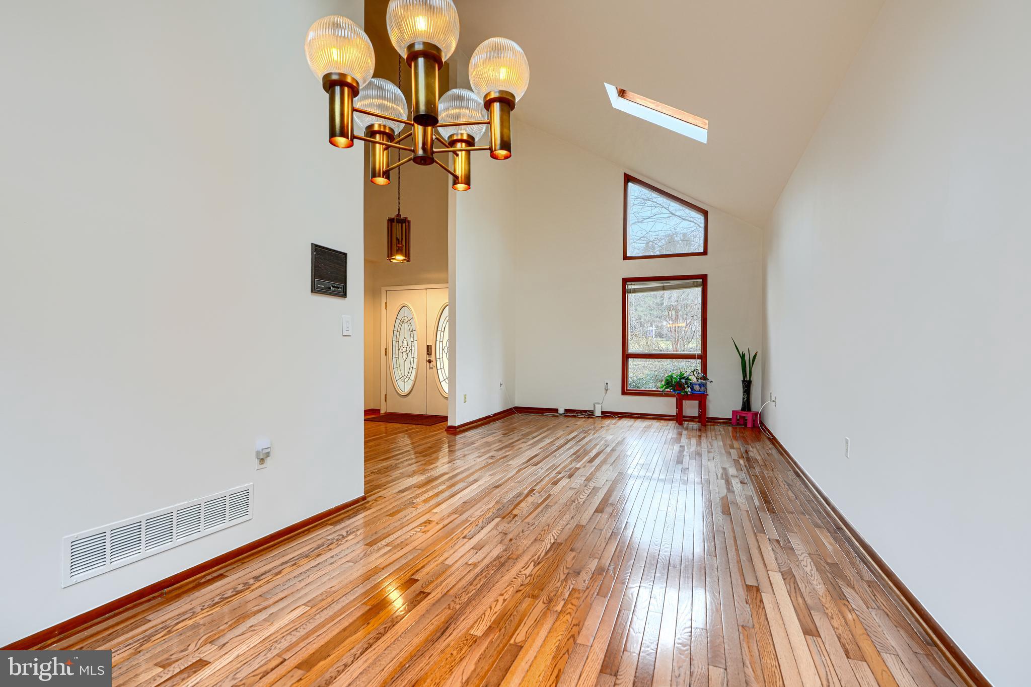 PRIESTFORD HILLS - Residential