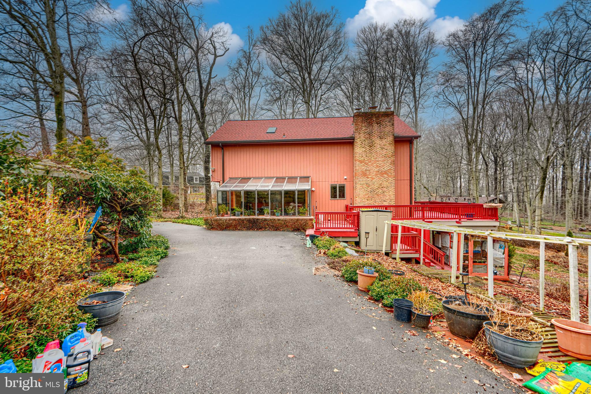 PRIESTFORD HILLS - Residential